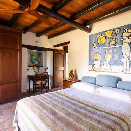 Aparthotel Cannamele Carini